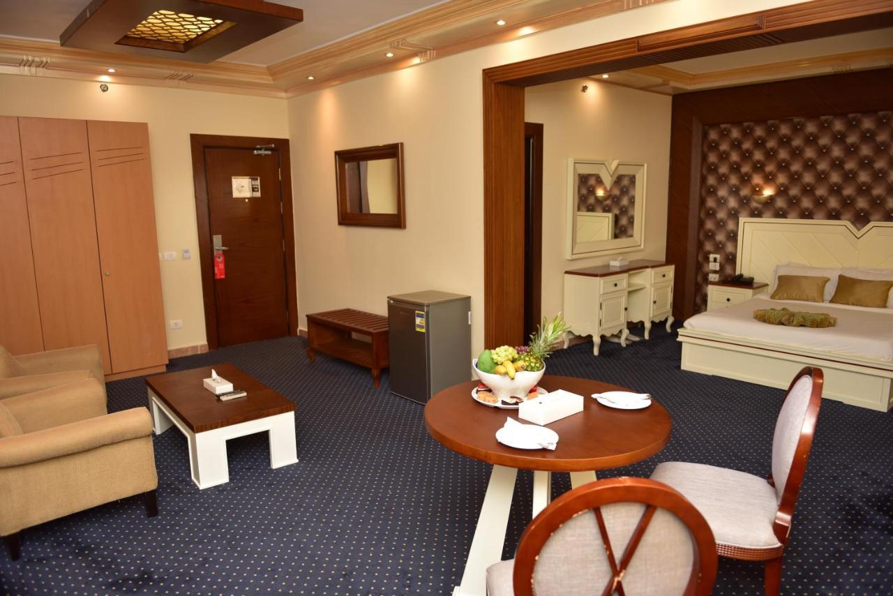 Tolip Family Club Borg El Arab Hotel King Mariout Exterior photo