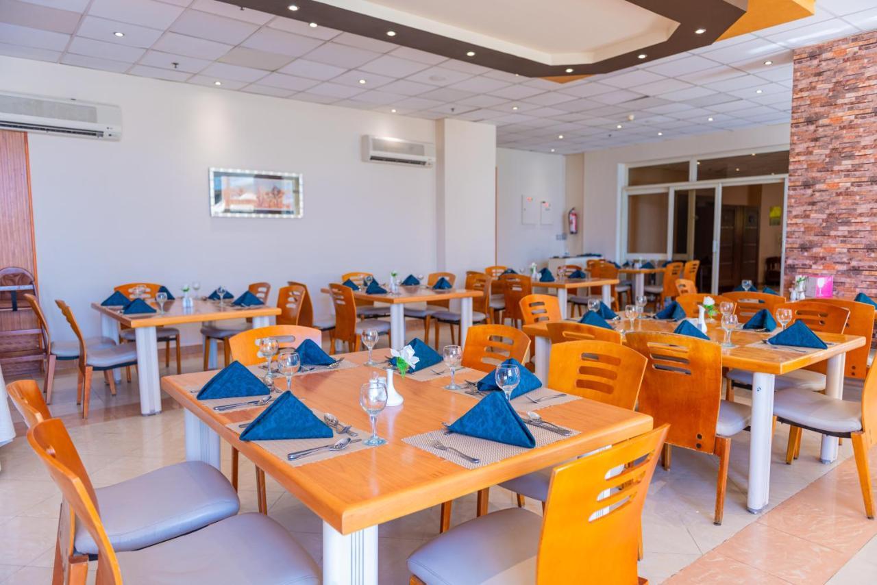 Tolip Family Club Borg El Arab Hotel King Mariout Exterior photo