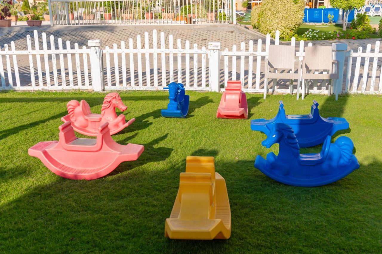 Tolip Family Club Borg El Arab Hotel King Mariout Exterior photo